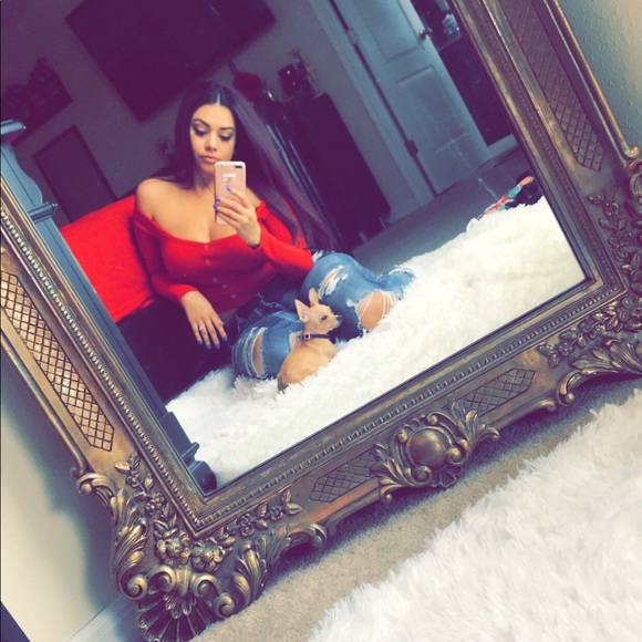 Meet your Posher, Carily Xo💋✨💝🛍✨ - Picture 7 of 8